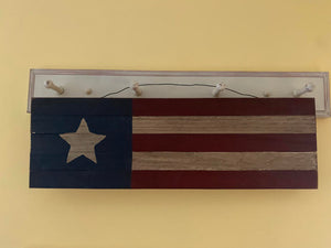 Long Lath Flag