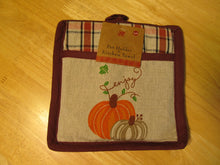 Load image into Gallery viewer, Fall Pot Holder &amp; Kitchen Towel
